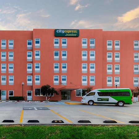City Express Junior By Marriott Tuxtla Gutierrez Poliforum Bagian luar foto
